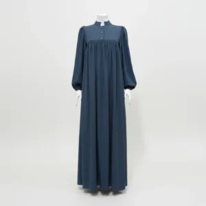 حجاب ياقة وأزرار قماش برادا